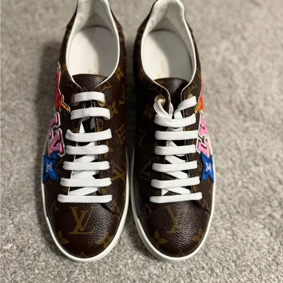 Authentic Louis Vuitton Frontrow Sneakers - Exclusive Edition - Picture 3 of 5